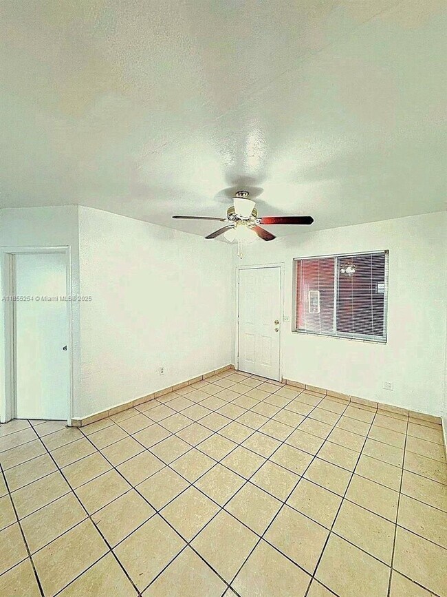 Building Photo - 2275 NW 23rd St