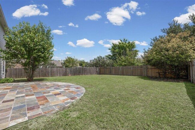 Building Photo - 20521 Farm Pond Ln