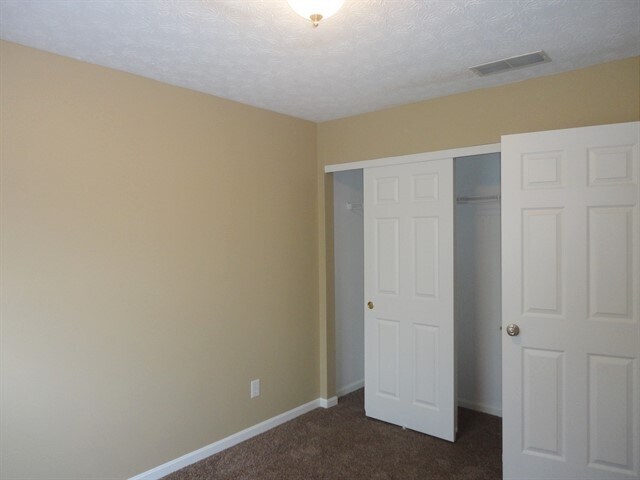 Building Photo - 6324 Fountainhead Dr