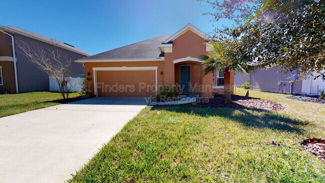 Primary Photo - 15858 Lexington Park Blvd