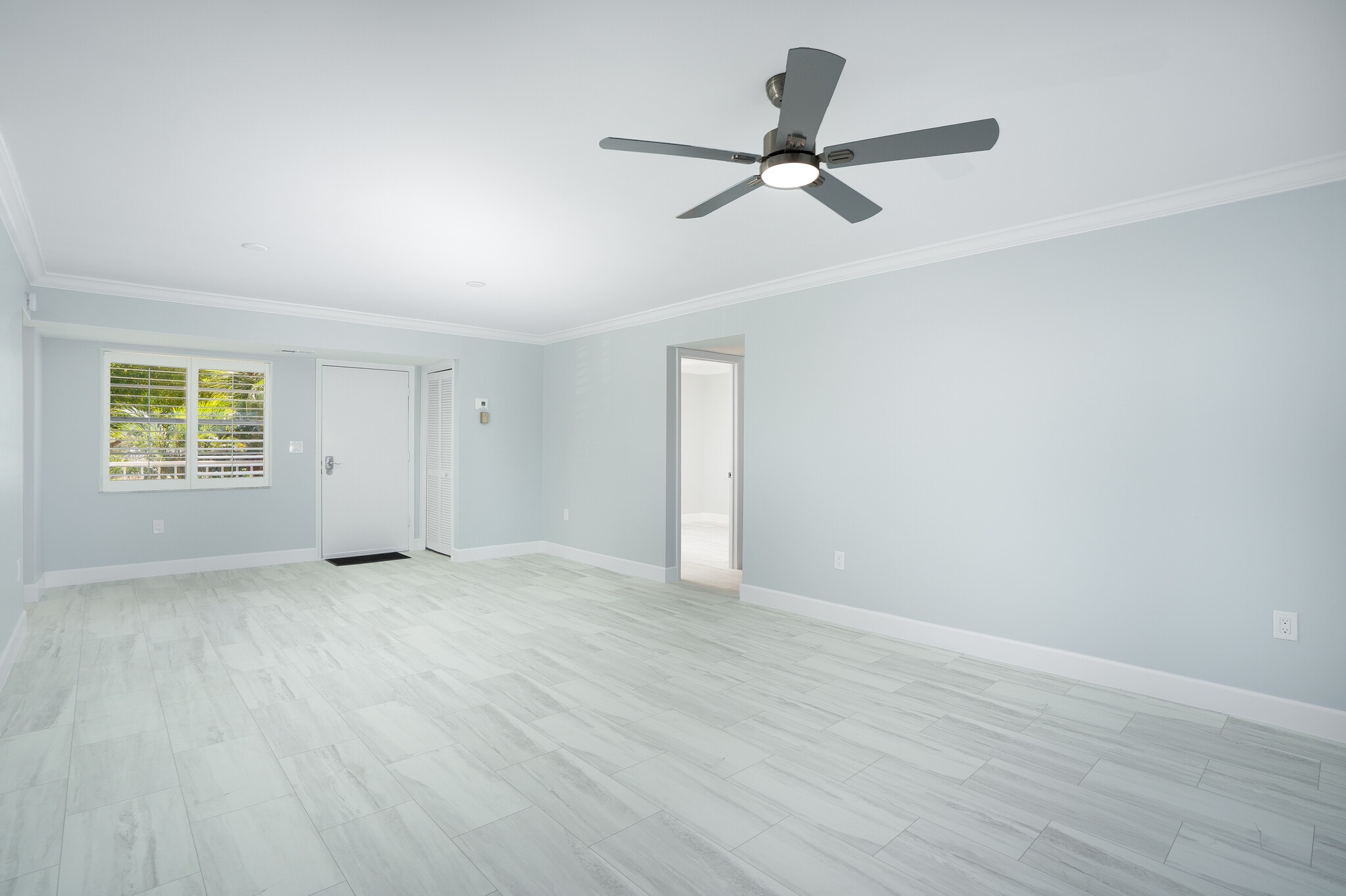 Living Space - 1120 Little Neck Ct