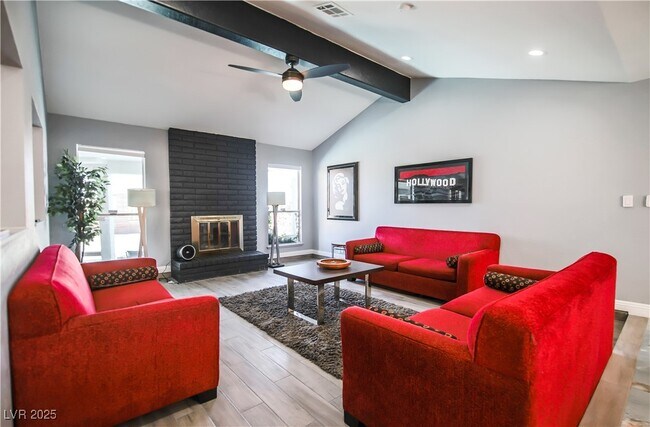 Building Photo - 5086 Cartaro Dr