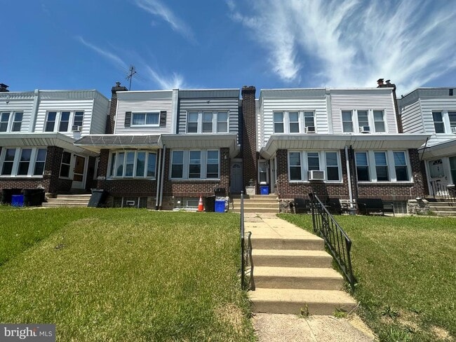 Building Photo - 6250 Erdrick St