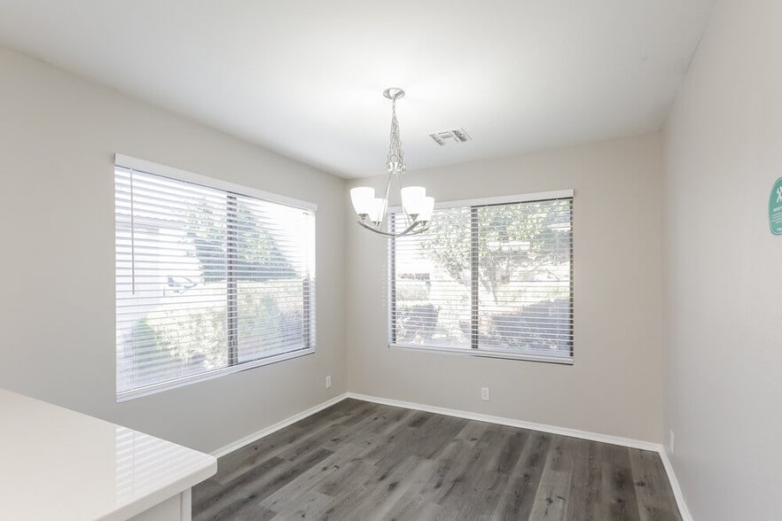 Building Photo - 9323 W Ironwood Dr