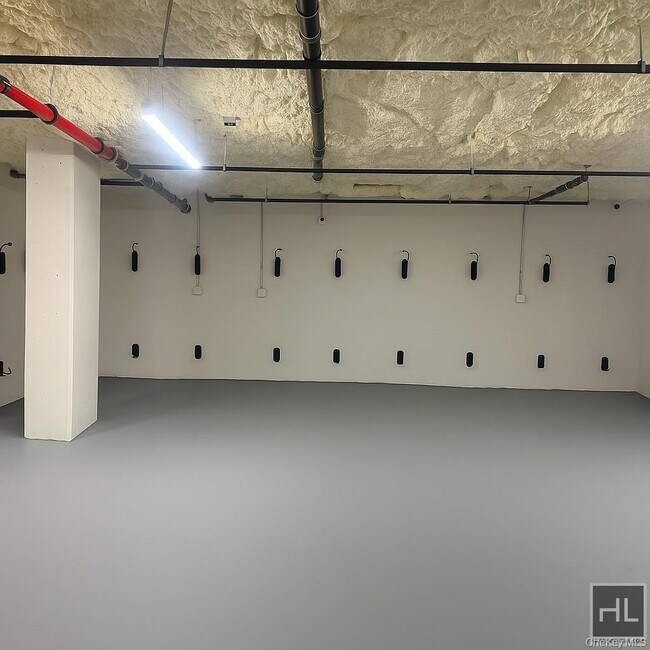 Building Photo - 91 Bruckner Blvd