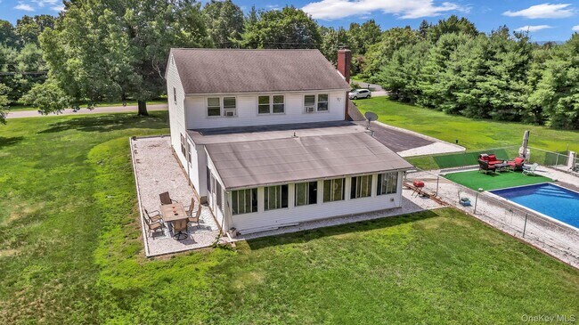 Building Photo - 6 Kuchler Dr