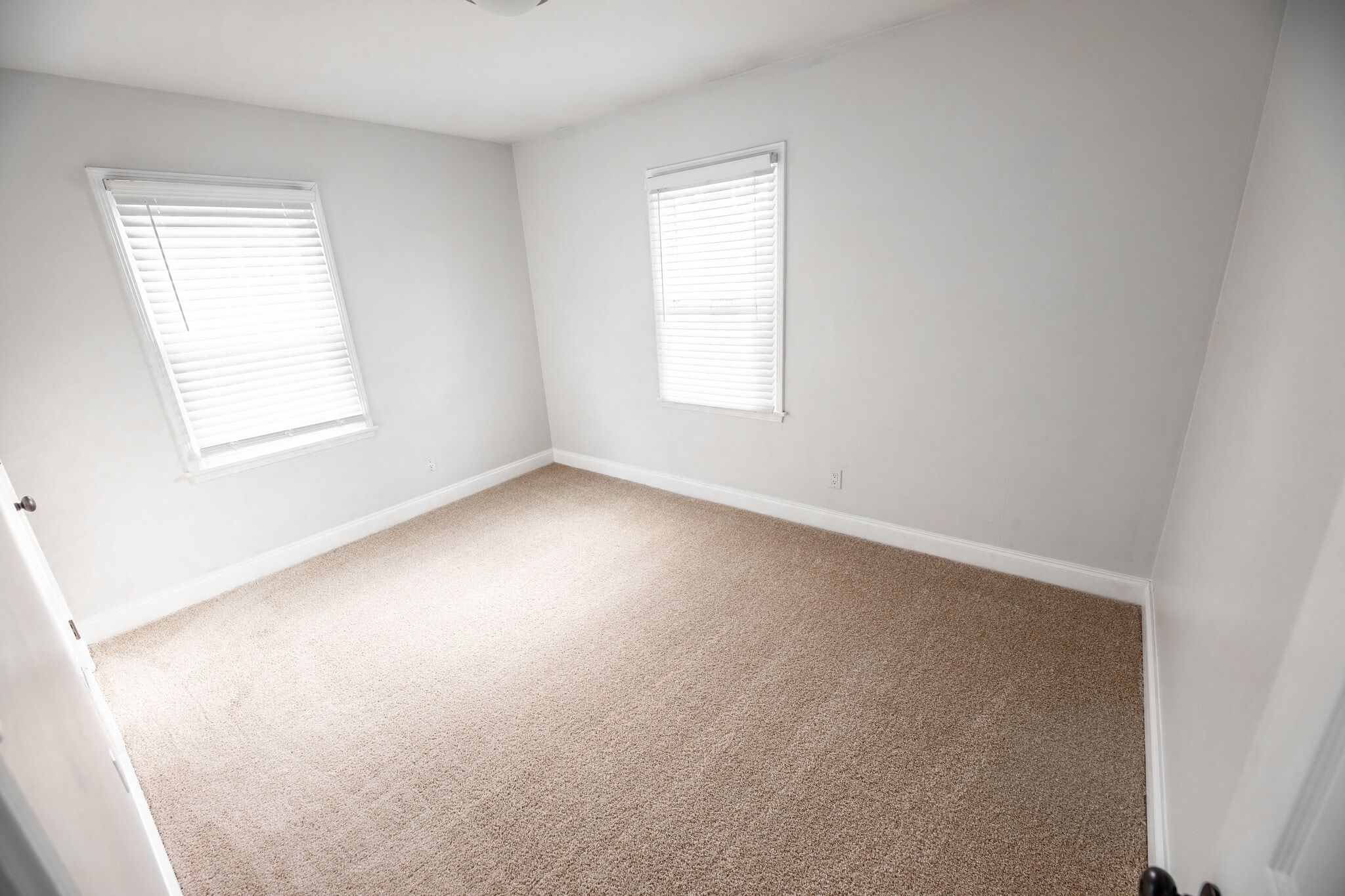 Building Photo - 4582 Cooper Rd