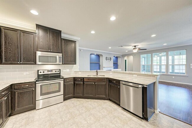 Building Photo - 1412 Berlin Ln