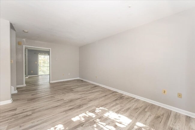 Building Photo - Ballenger Creek Area for Lease