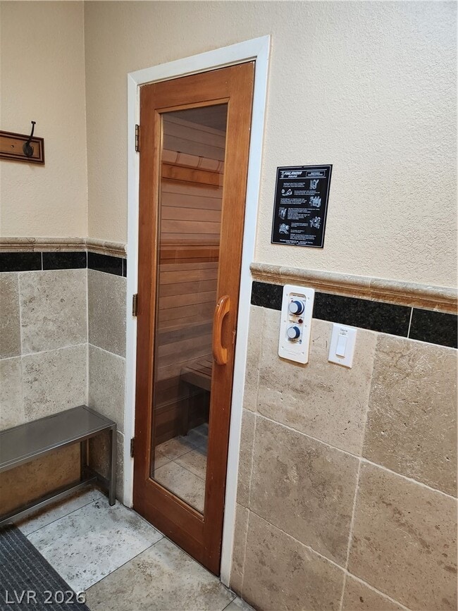 Building Photo - 2200 S Fort Apache Rd