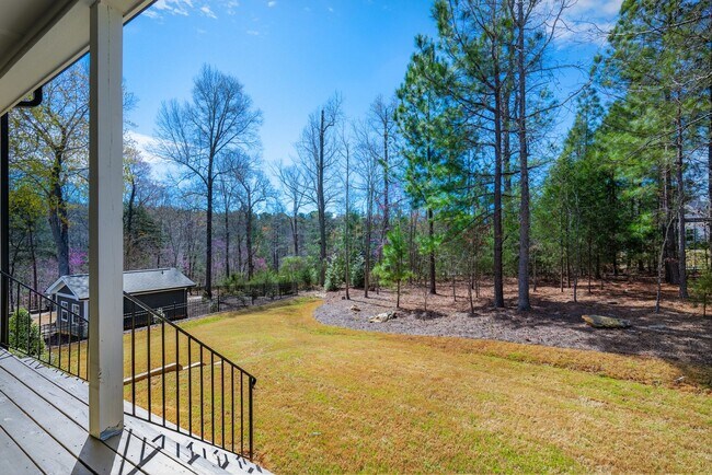 Building Photo - Spacious 4BR Home with Office & Covered Porch in Chapel Ridge