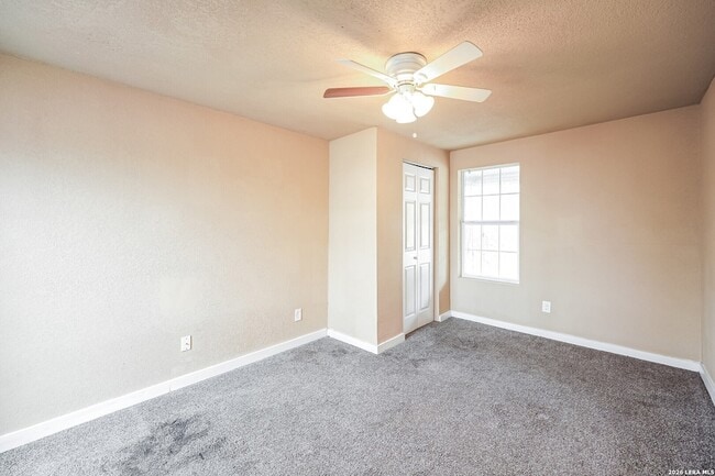 Building Photo - 228 Yucca St