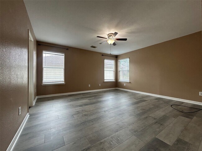 Building Photo - 6139 Springbrook Garden Ln