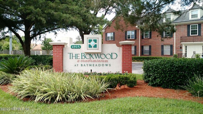 Building Photo - 4915 Baymeadows Rd