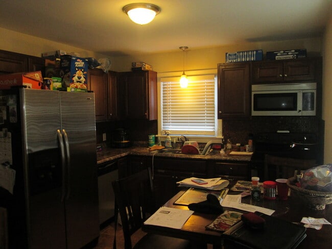 Building Photo - 509 Sherilyn Dr