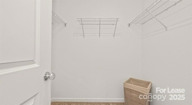 Building Photo - 10207 Guardian Dr