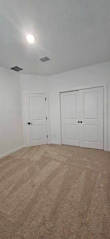 Building Photo - 8411 Bay Oaks Dr