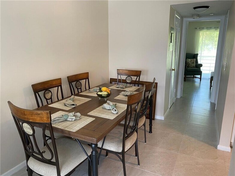 Building Photo - 59 Prescott C