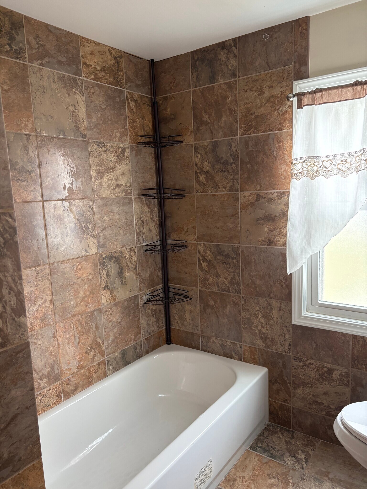 Building Photo - 13813 Wainstead Ave