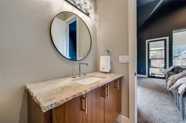 Building Photo - 4215 Nashwood Ln