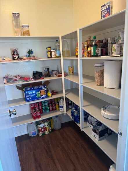 Building Photo - 17237 W Ashley Dr