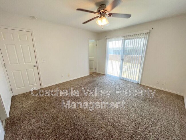 Building Photo - 11155 Pomelo Dr