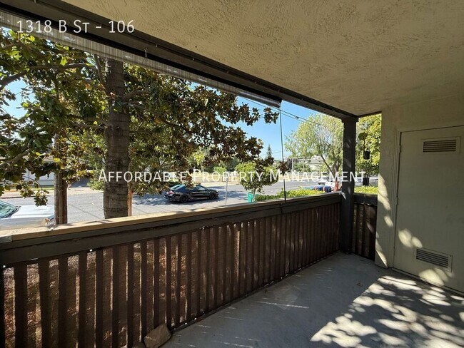 Building Photo - 1318 B St
