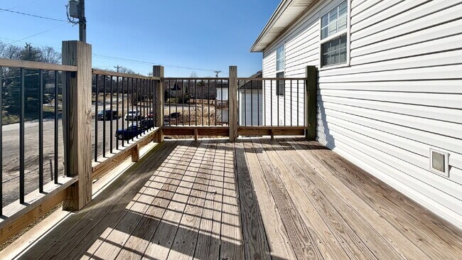 Building Photo - For Rent: 2BR, 1 1/2 BA condo, upstairs unit. Special: $400 off the first month for a lease that ...