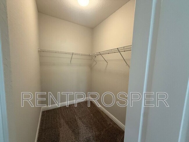 Building Photo - 3725 S Lake Orlando Pkwy