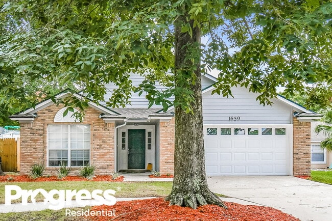 Building Photo - 1659 Spring Oaks Ln