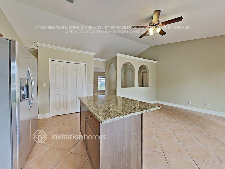 Building Photo - 1618 SW Morelia Ln