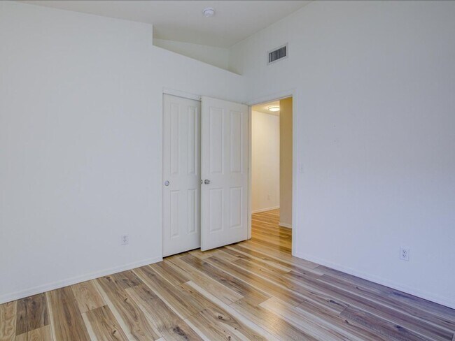 Building Photo - Spacious 4-Bedroom Home with Private Pool & Large Enclosed Backyard!