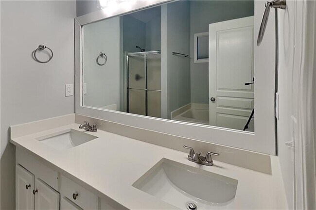 Building Photo - 422 Arrowhead Trail