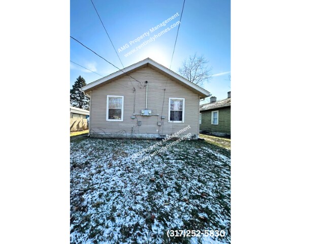 Building Photo - CENTER TOWNSHIP! **** SECTION 8 ****