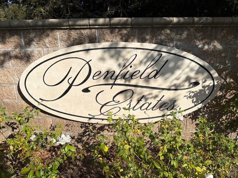 Building Photo - 6235 Penfield Ave