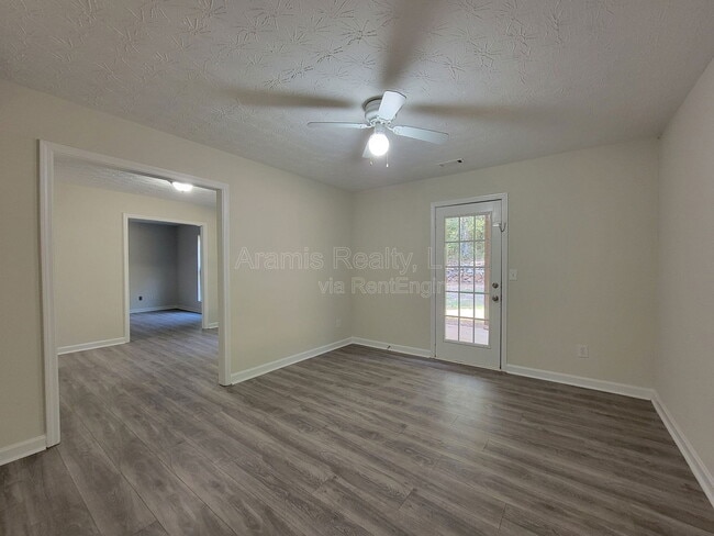 Building Photo - 120 Buddy Blvd