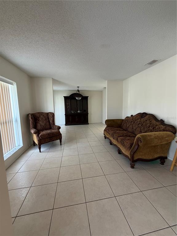 Building Photo - 537 Starstone Dr