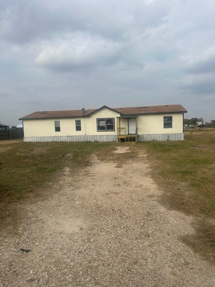 Primary Photo - 224 Troy View Dr