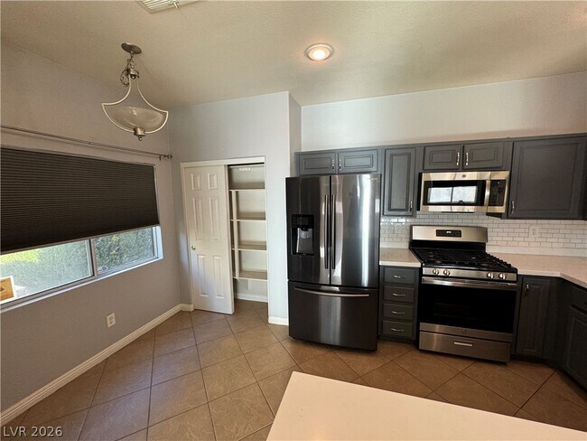 Building Photo - 6740 Lavender Lilly Ln
