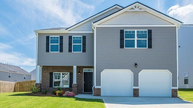 Building Photo - 308 Geranium St
