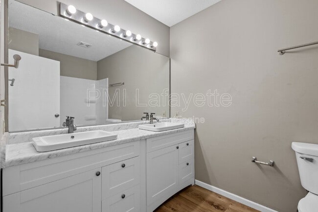 Building Photo - 3524 Bethel Dr