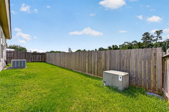 Building Photo - 22851 Twisting Pine Dr