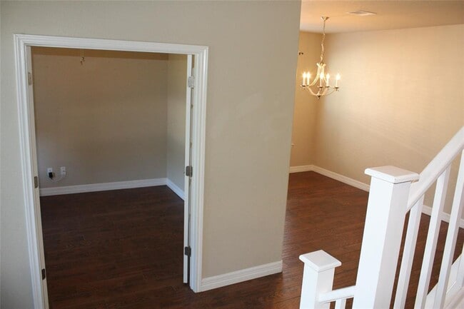 Building Photo - 508 Whistlers Walk Trail