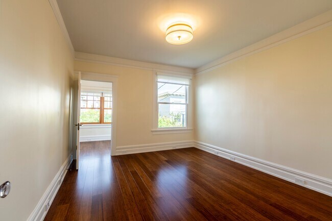 Building Photo - 354 Arguello Blvd