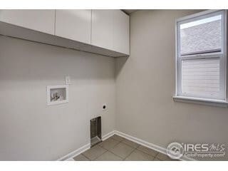 Building Photo - Large Executive Home for Lease