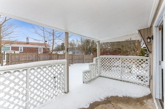 Building Photo - 67 Campfield Dr