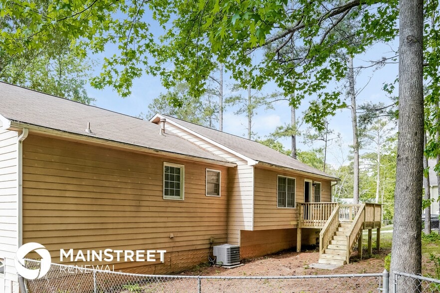 Building Photo - 122 Marion Ln