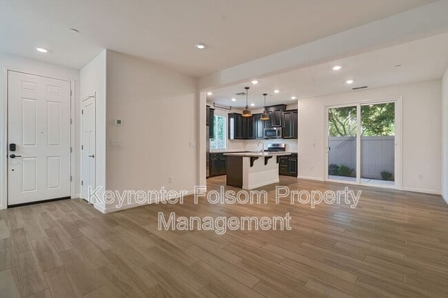 Building Photo - 3057 Bernini Pl
