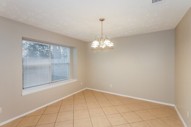 Building Photo - 20202 Big Timber Ct