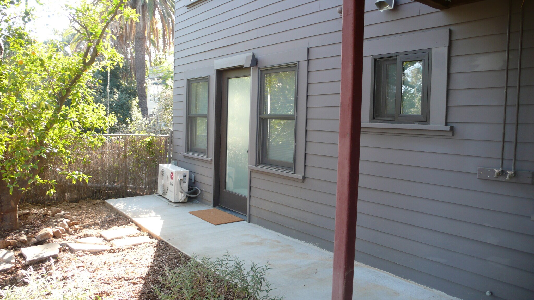Building Photo - 754 N Avenue 66